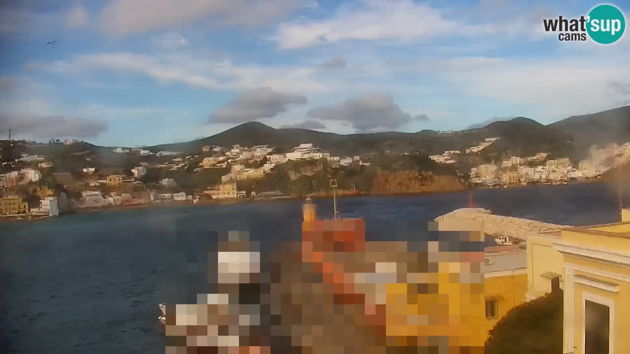 Insel Ponza webcam – Port