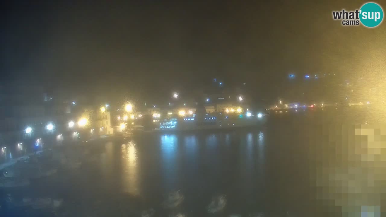 Island of Ponza livecam – the port webcam live