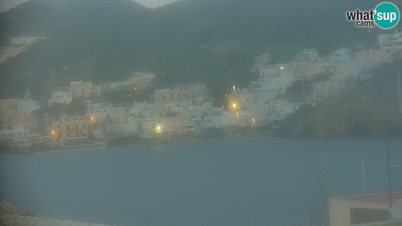 Island of Ponza livecam – the port webcam live