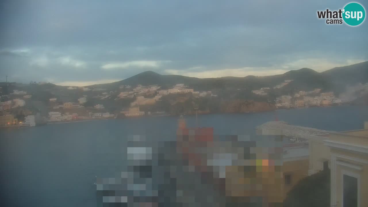 Otok Ponza kamera Pogled na pristanišče