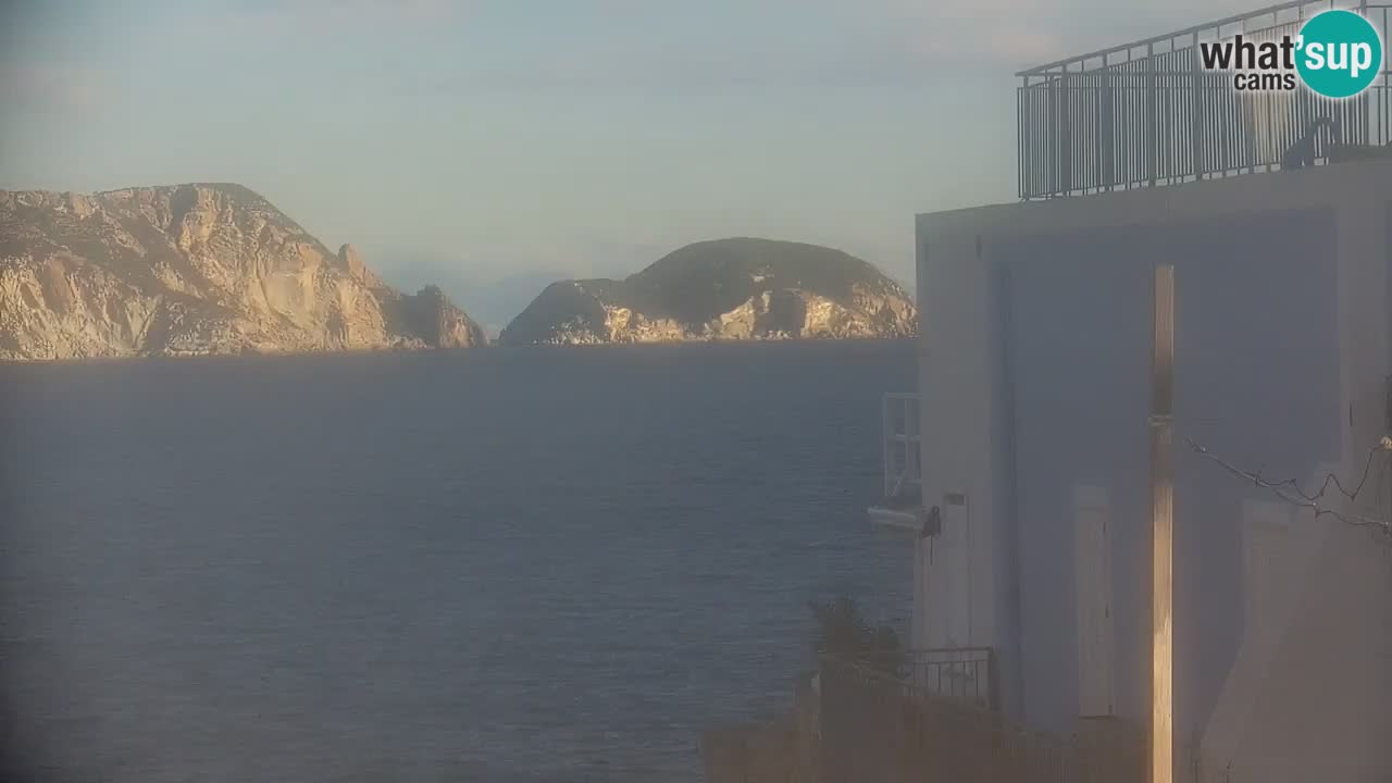 Island of Ponza livecam – the port webcam live