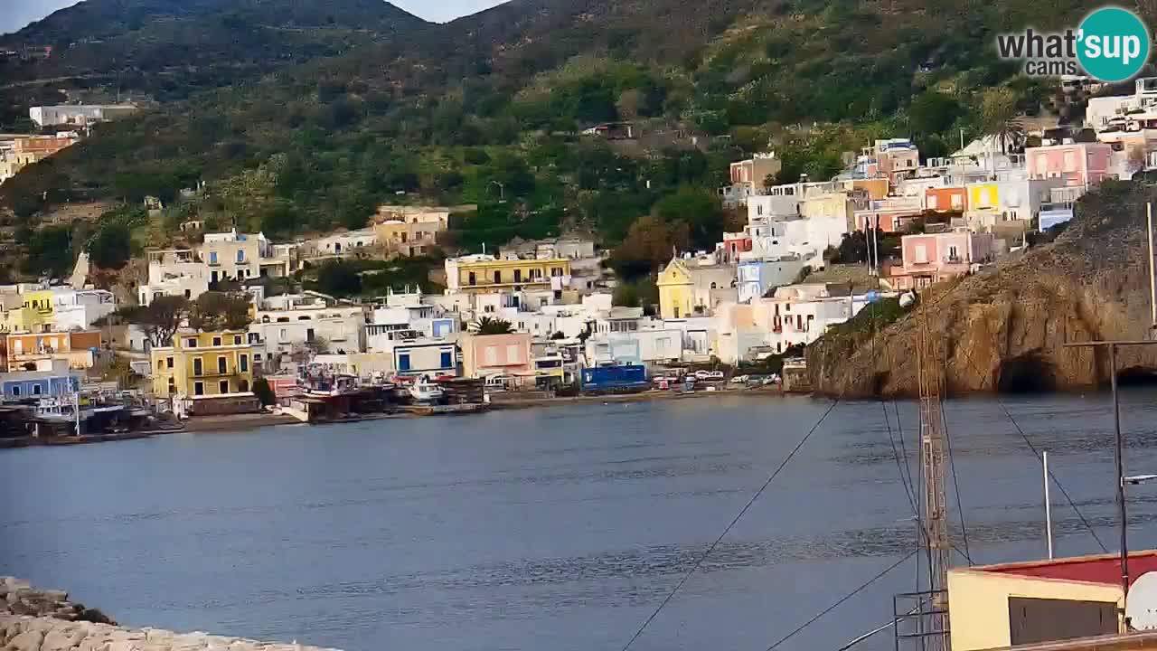 Island of Ponza livecam – the port webcam live