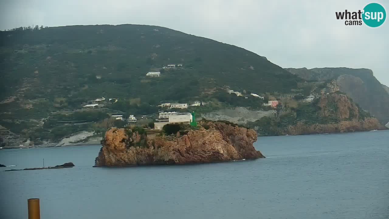 Isla de Ponza – puerto