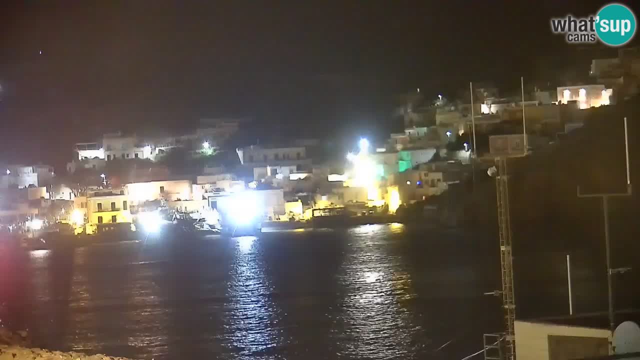 Island of Ponza livecam – the port webcam live