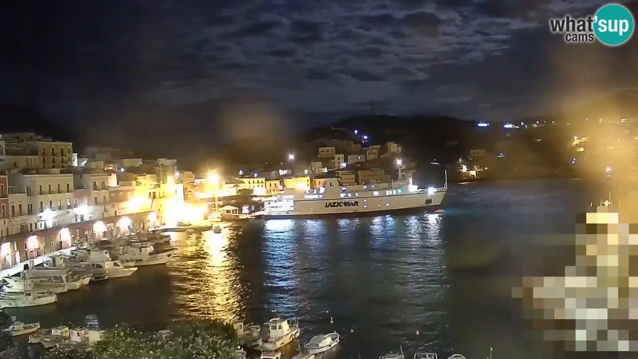 Otok Ponza web kamera Luka