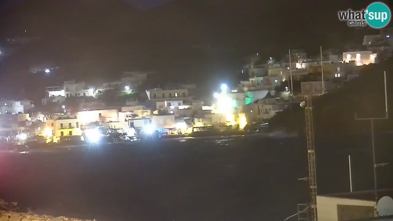 Island of Ponza livecam – the port webcam live