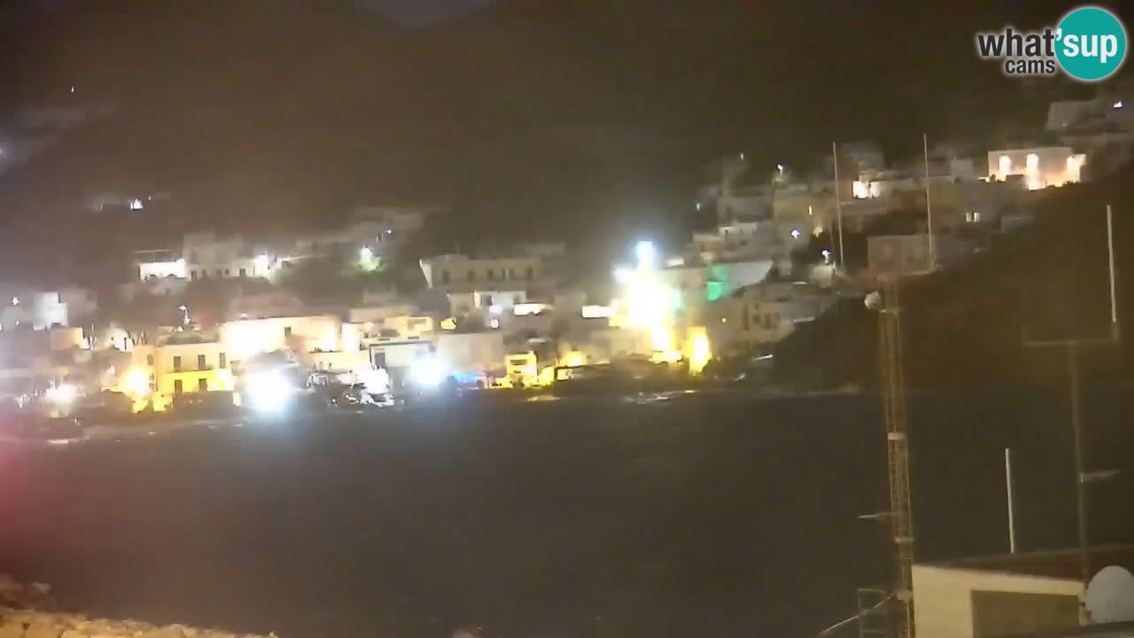 Island of Ponza livecam – the port webcam live