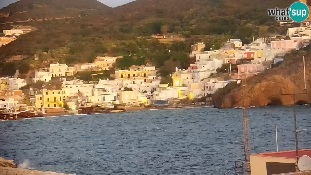 Island of Ponza livecam – the port webcam live