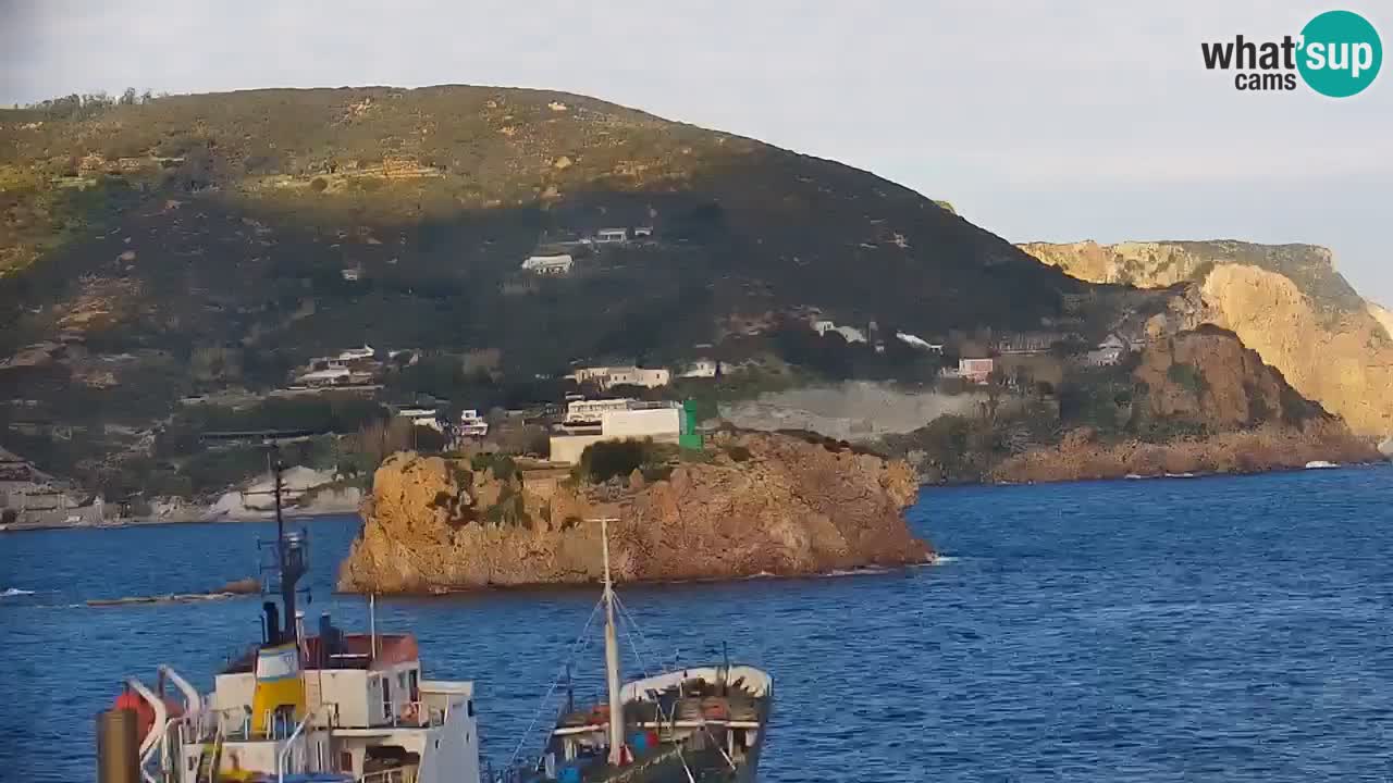 Island of Ponza livecam – the port webcam live