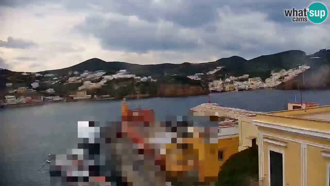 Island of Ponza livecam – the port webcam live