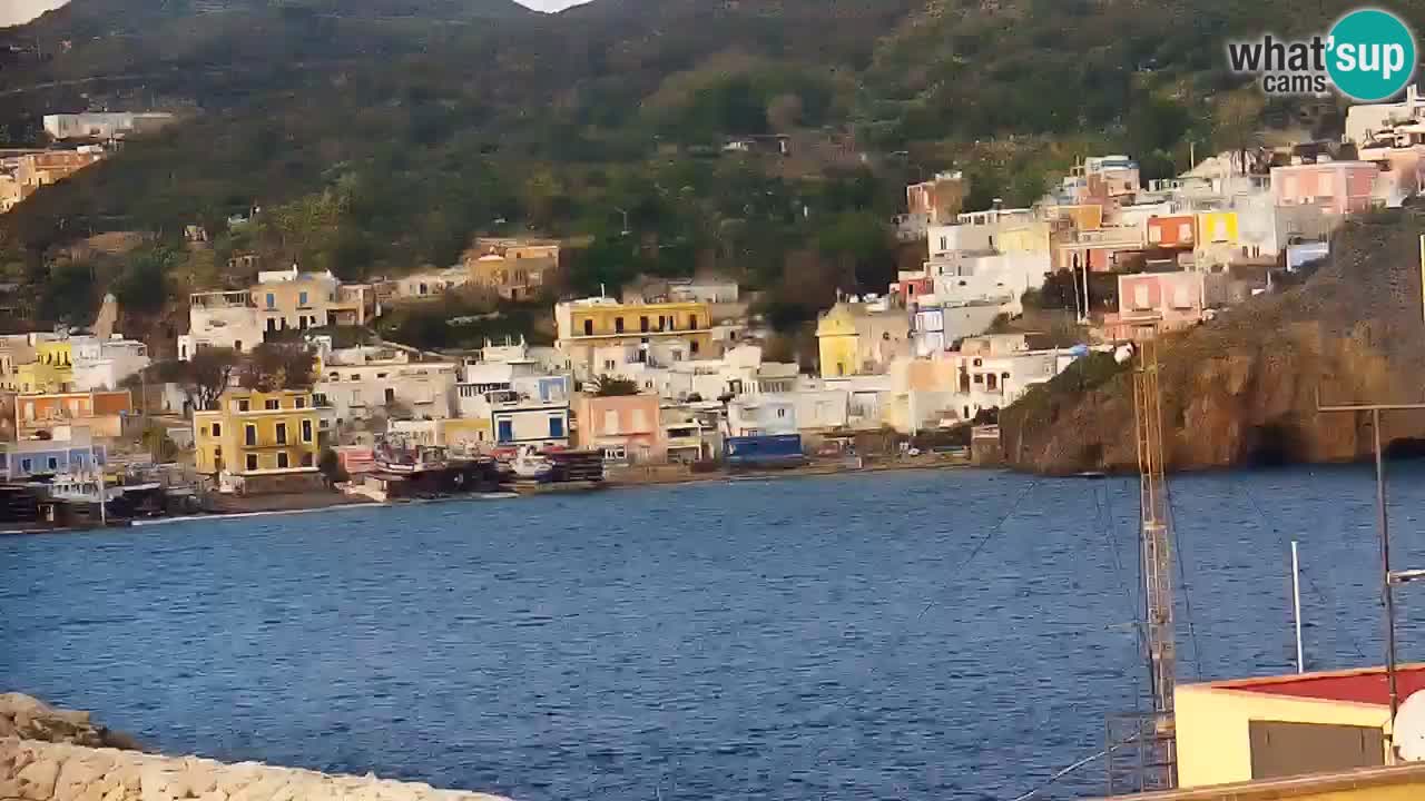 Otok Ponza web kamera Luka