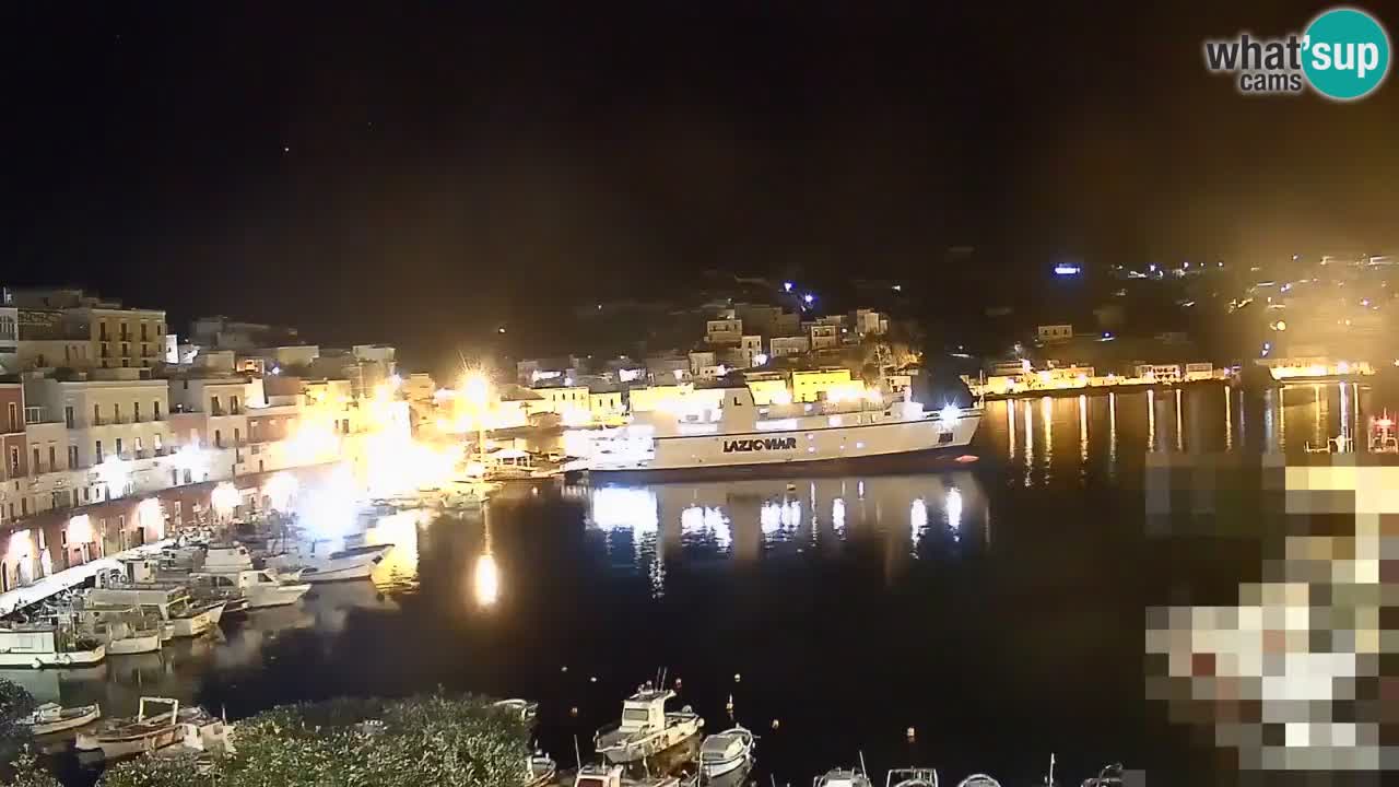 Insel Ponza webcam – Port