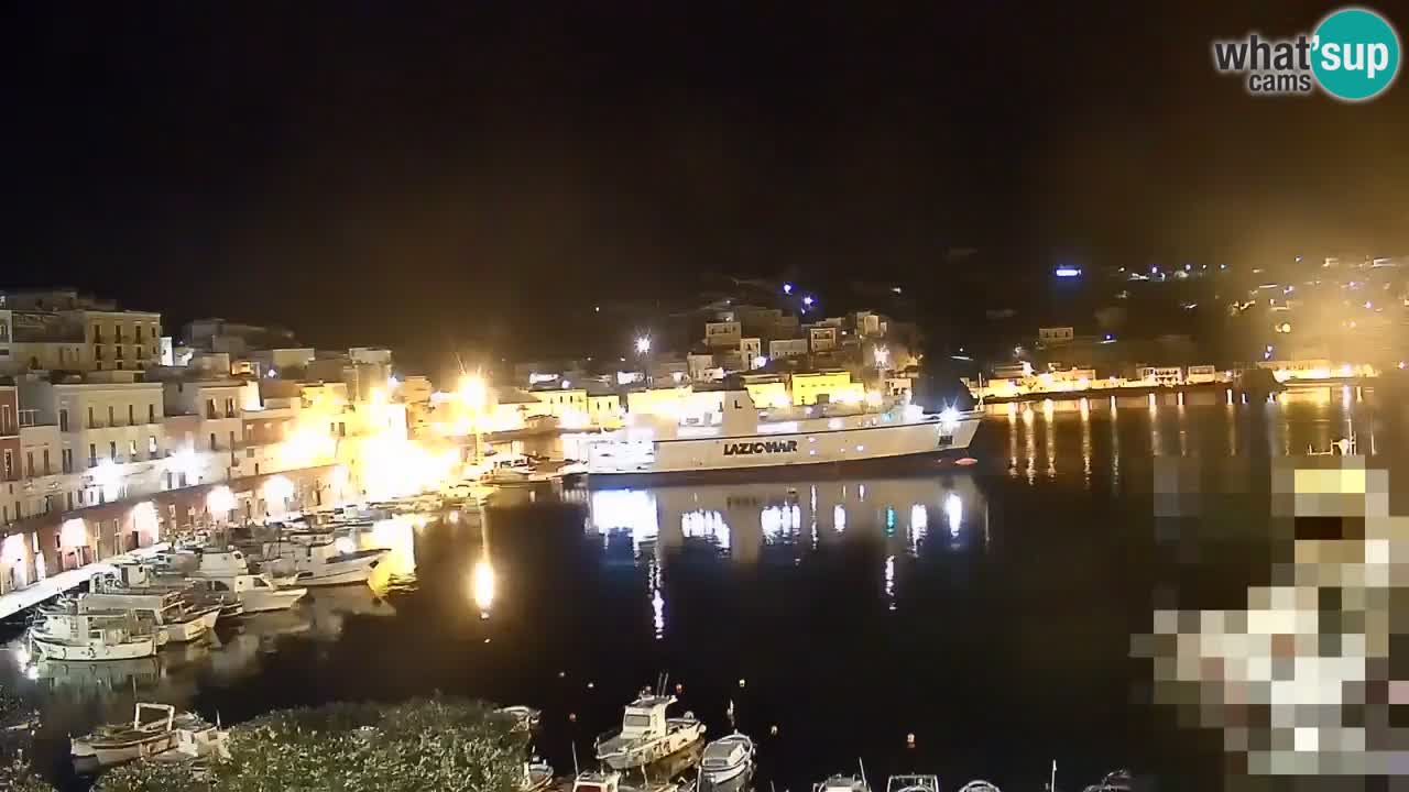 Otok Ponza web kamera Luka