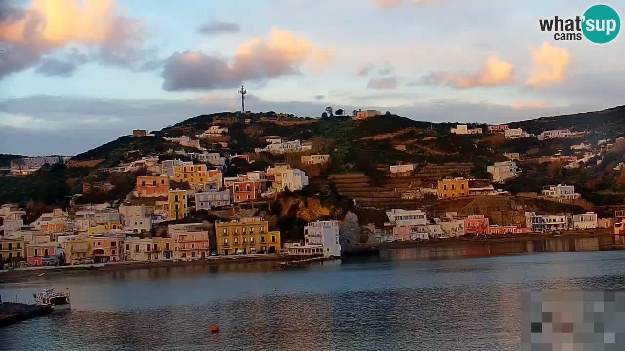 WEBCAM Ponza – Il Porto – Isola di Ponza