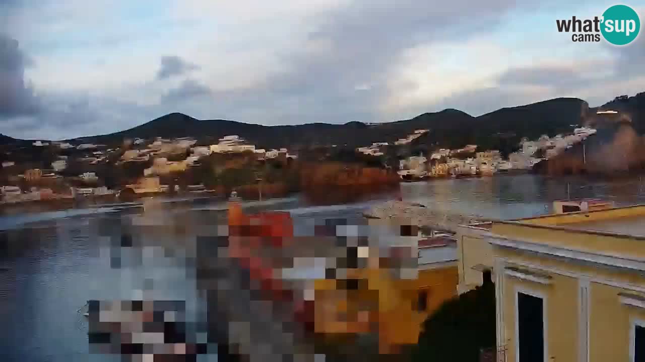 Otok Ponza kamera Pogled na pristanišče