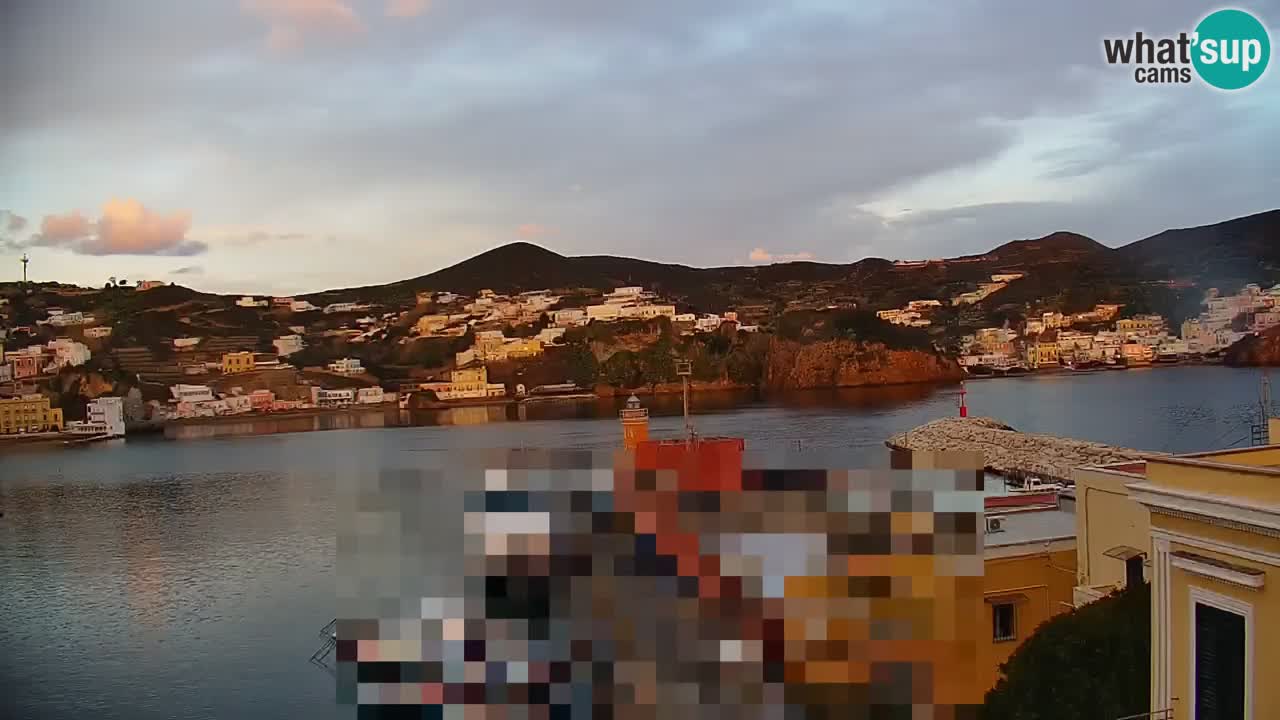 WEBCAM Ponza – Il Porto – Isola di Ponza