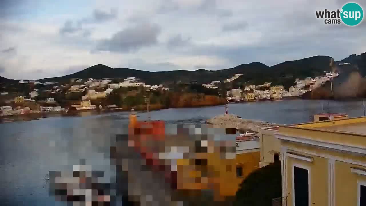 WEBCAM Ponza – Il Porto – Isola di Ponza