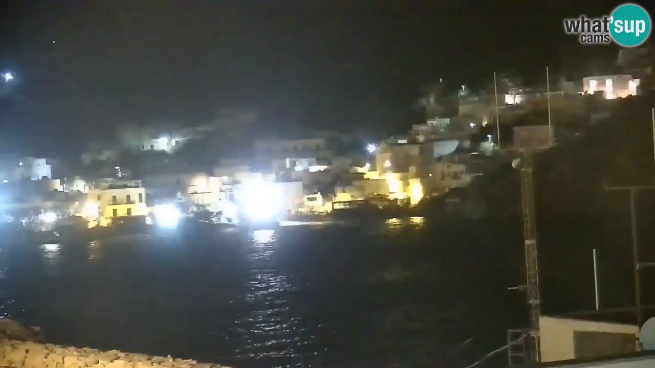 Island of Ponza livecam – the port webcam live