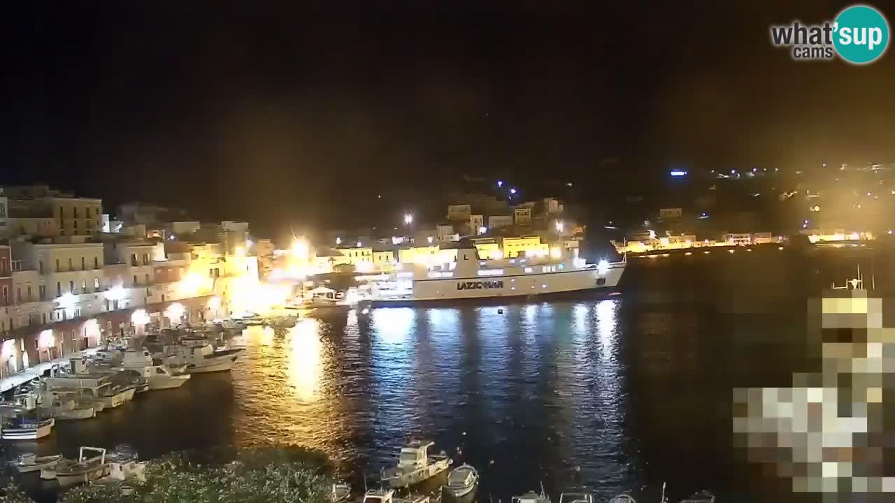 Island of Ponza livecam – the port webcam live