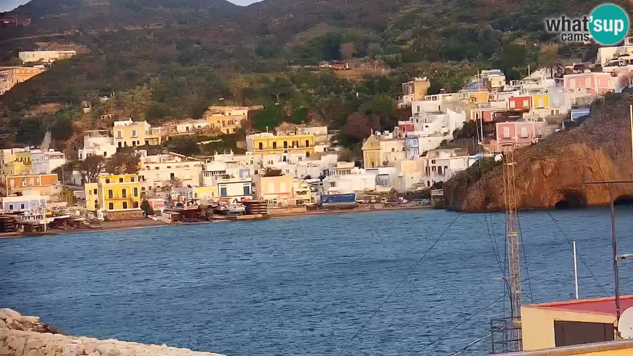 Otok Ponza kamera Pogled na pristanišče