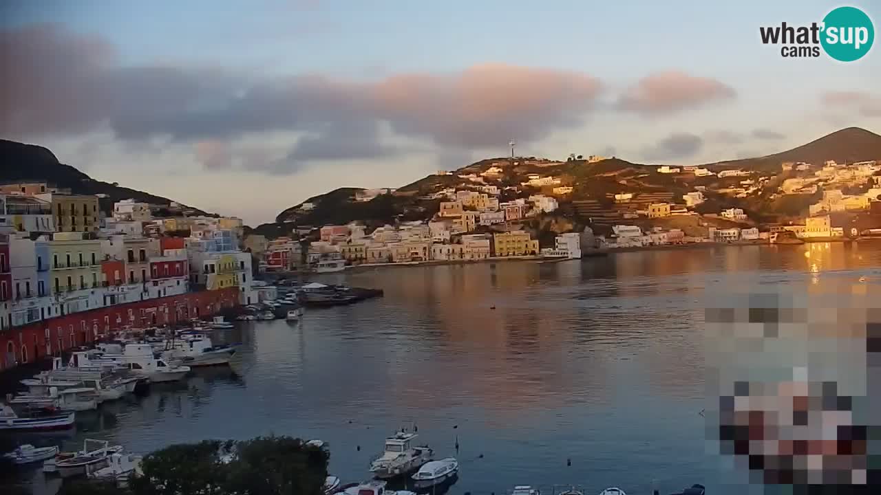 WEBCAM Ponza – Il Porto – Isola di Ponza