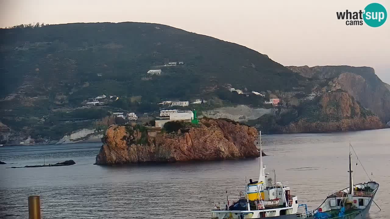 WEBCAM Ponza – Il Porto – Isola di Ponza