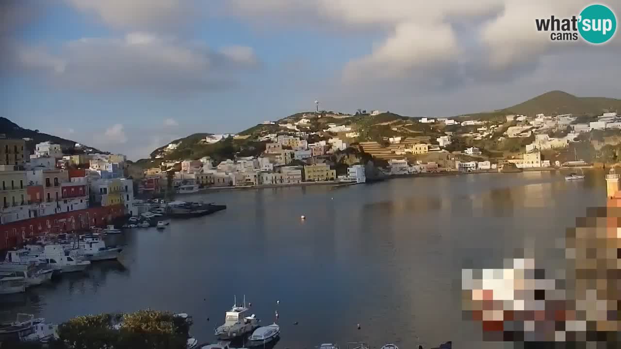 Otok Ponza kamera Pogled na pristanišče