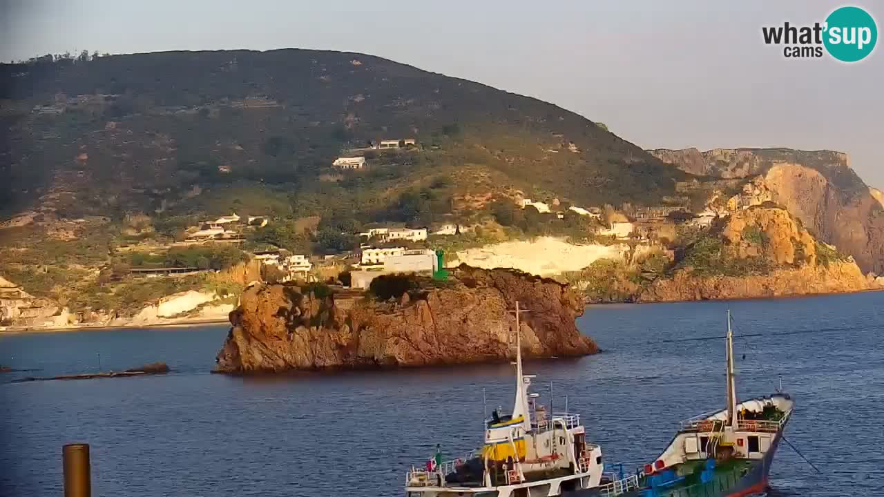 Isla de Ponza – puerto