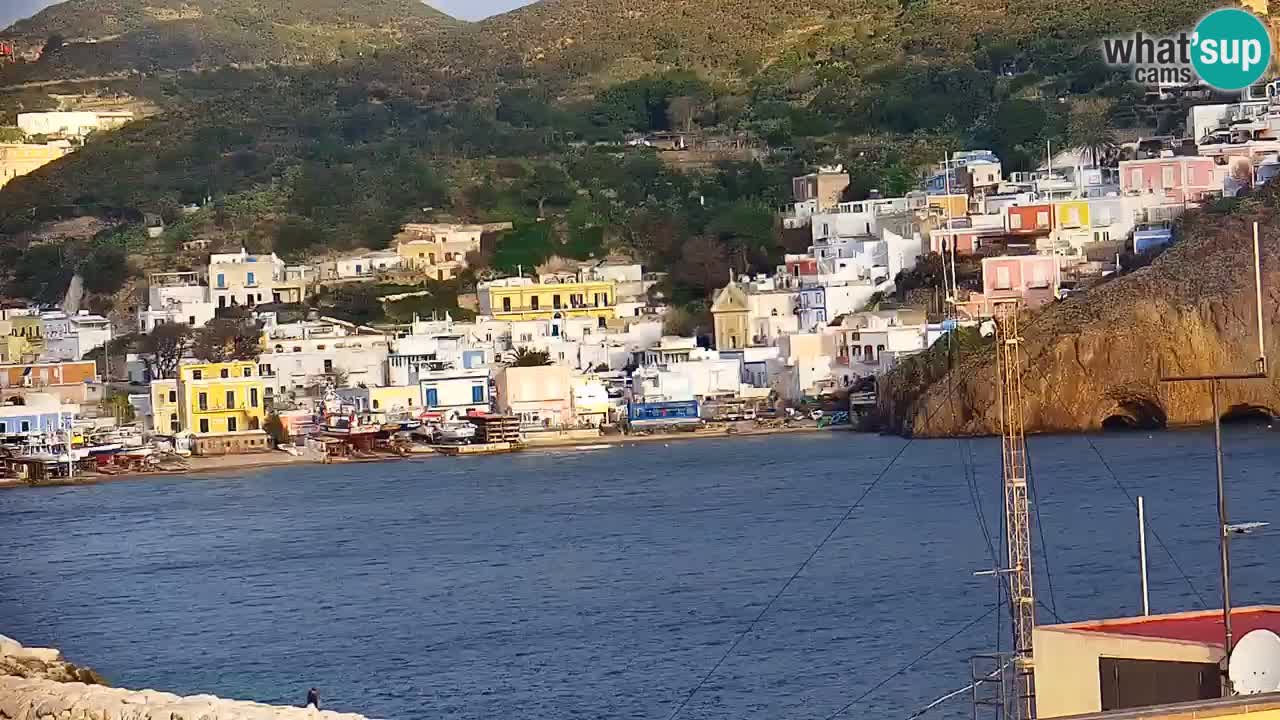 Island of Ponza livecam – the port webcam live