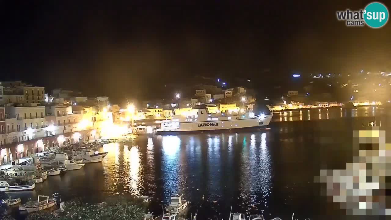 Island of Ponza livecam – the port webcam live