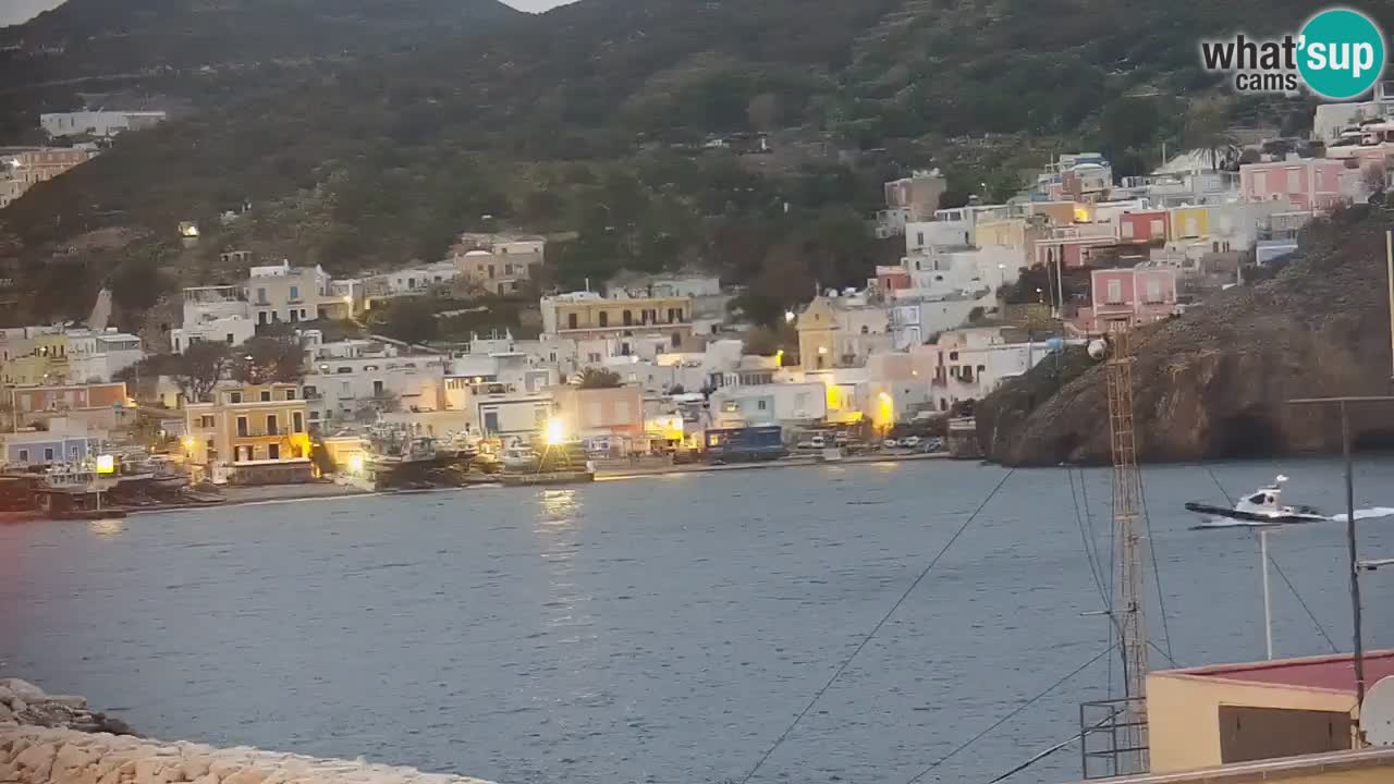 Insel Ponza webcam – Port