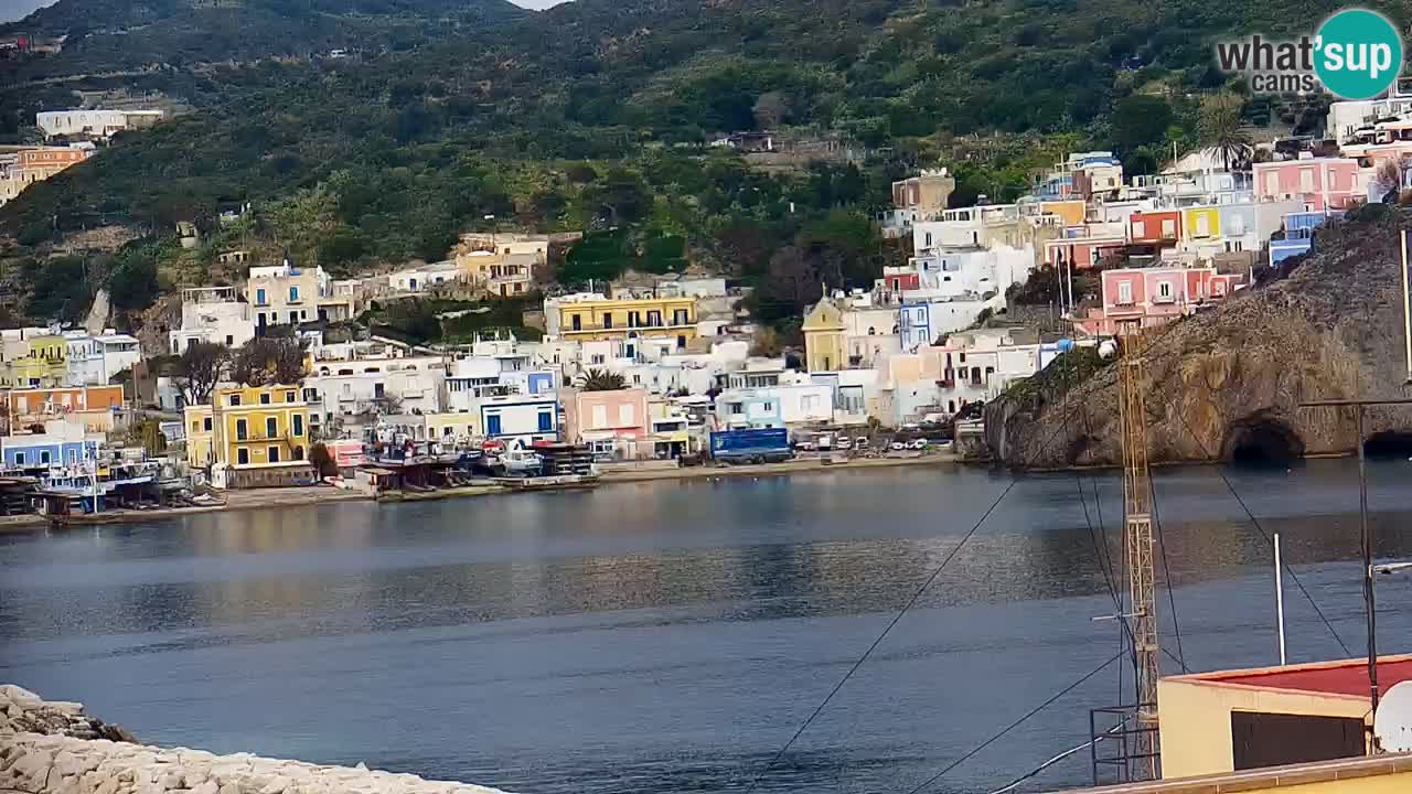 Otok Ponza web kamera Luka