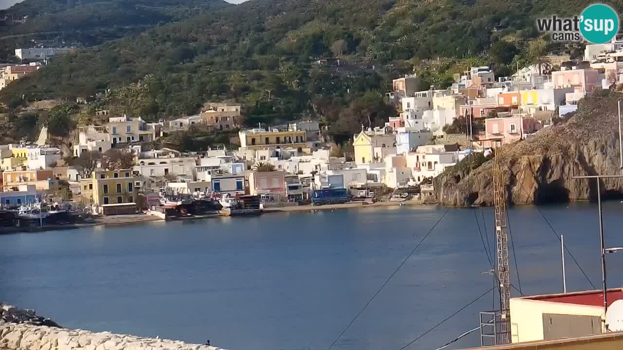 Island of Ponza livecam – the port webcam live