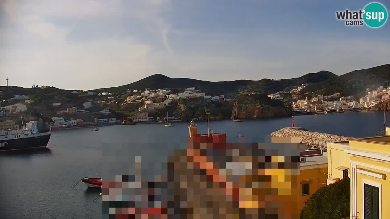 Insel Ponza webcam – Port