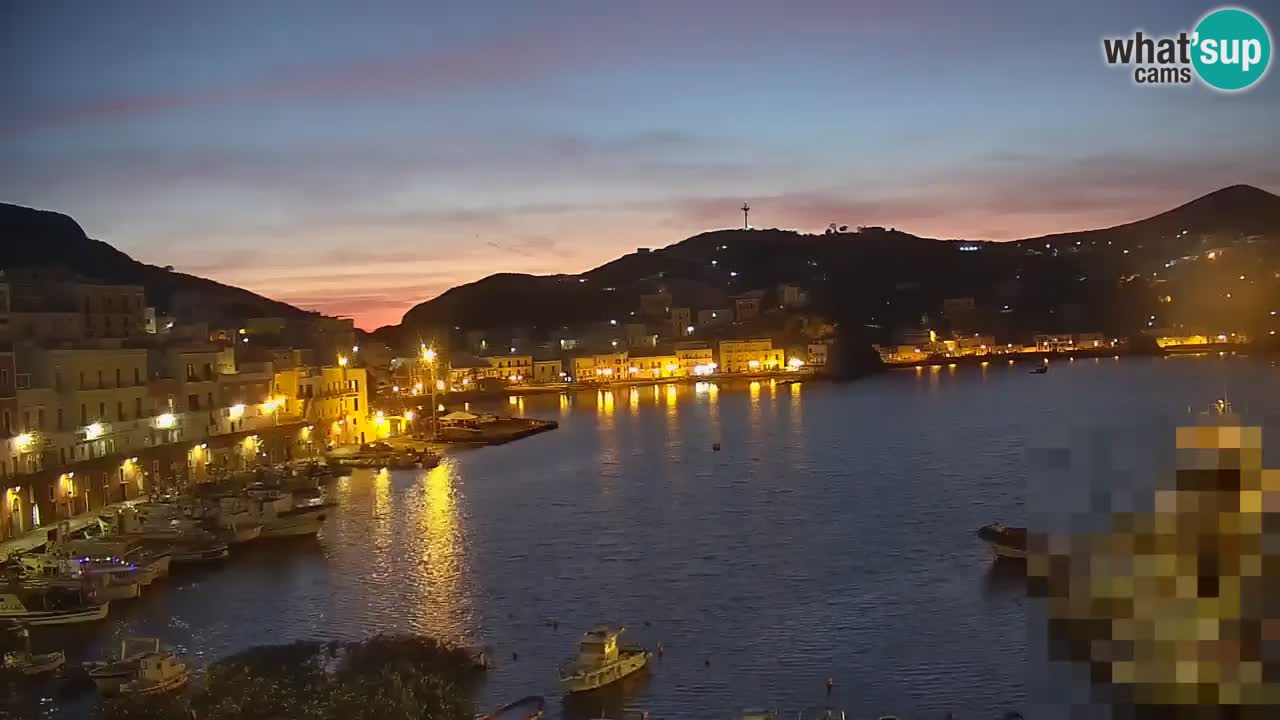 Otok Ponza kamera Pogled na pristanišče