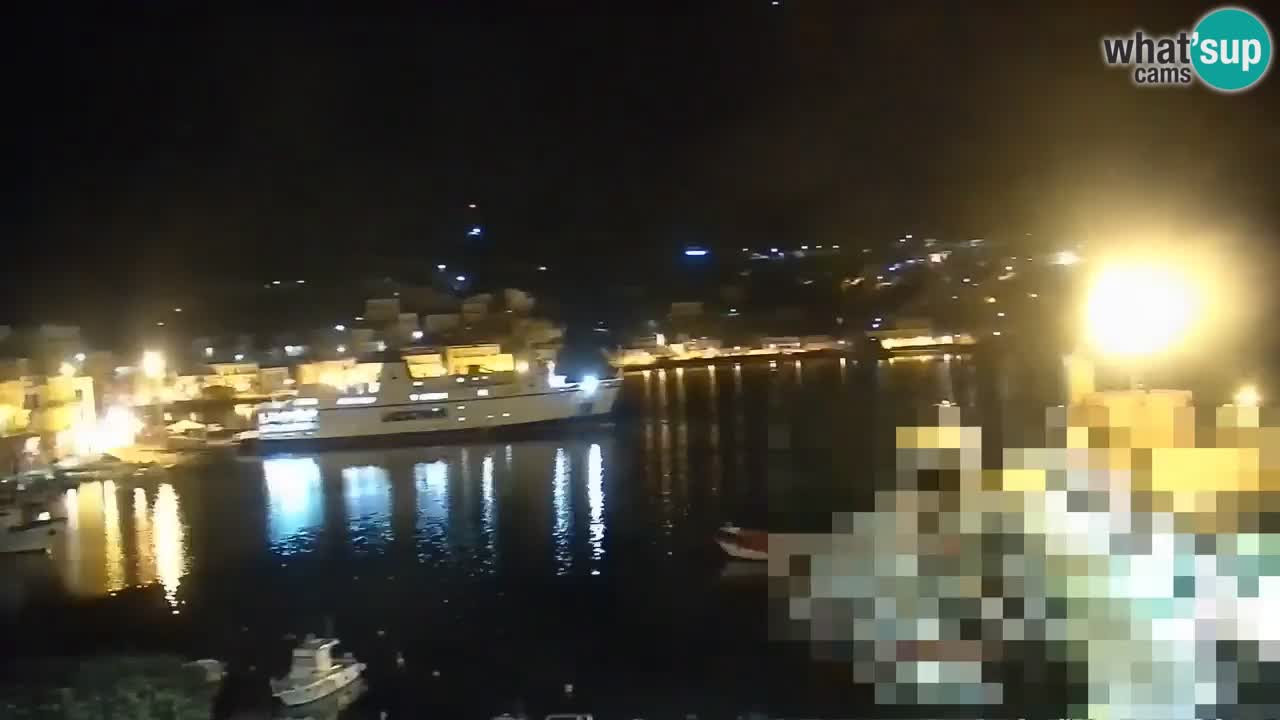 Island of Ponza livecam – the port webcam live