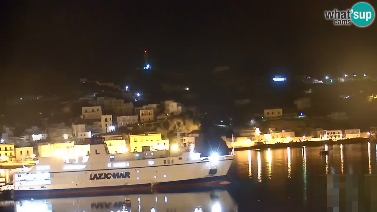 Island of Ponza livecam – the port webcam live