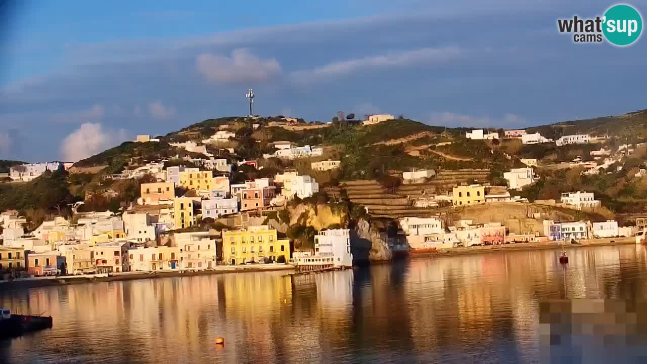 Isla de Ponza – puerto