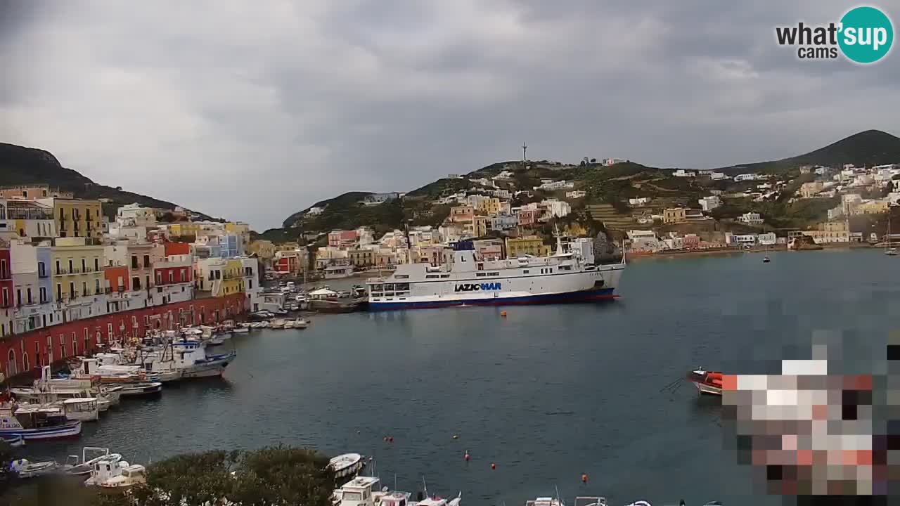 Otok Ponza web kamera Luka