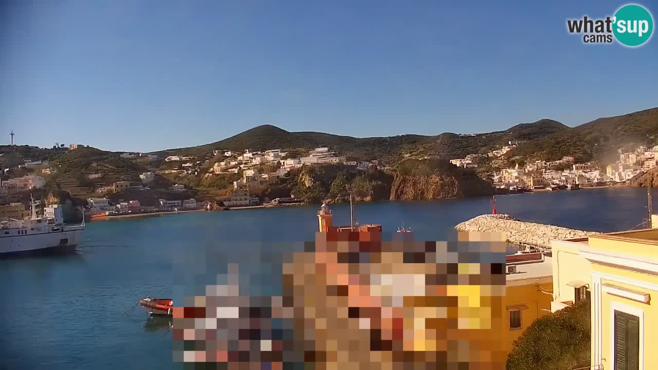 Insel Ponza webcam – Port