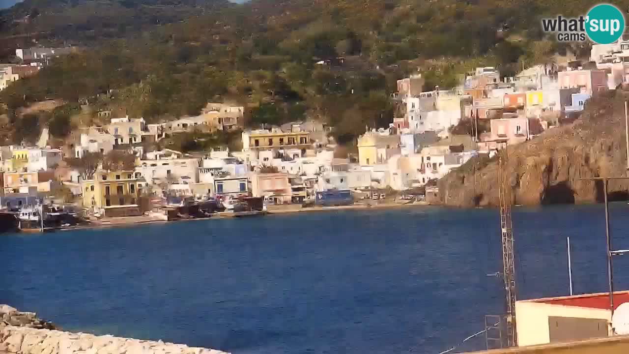 Otok Ponza web kamera Luka