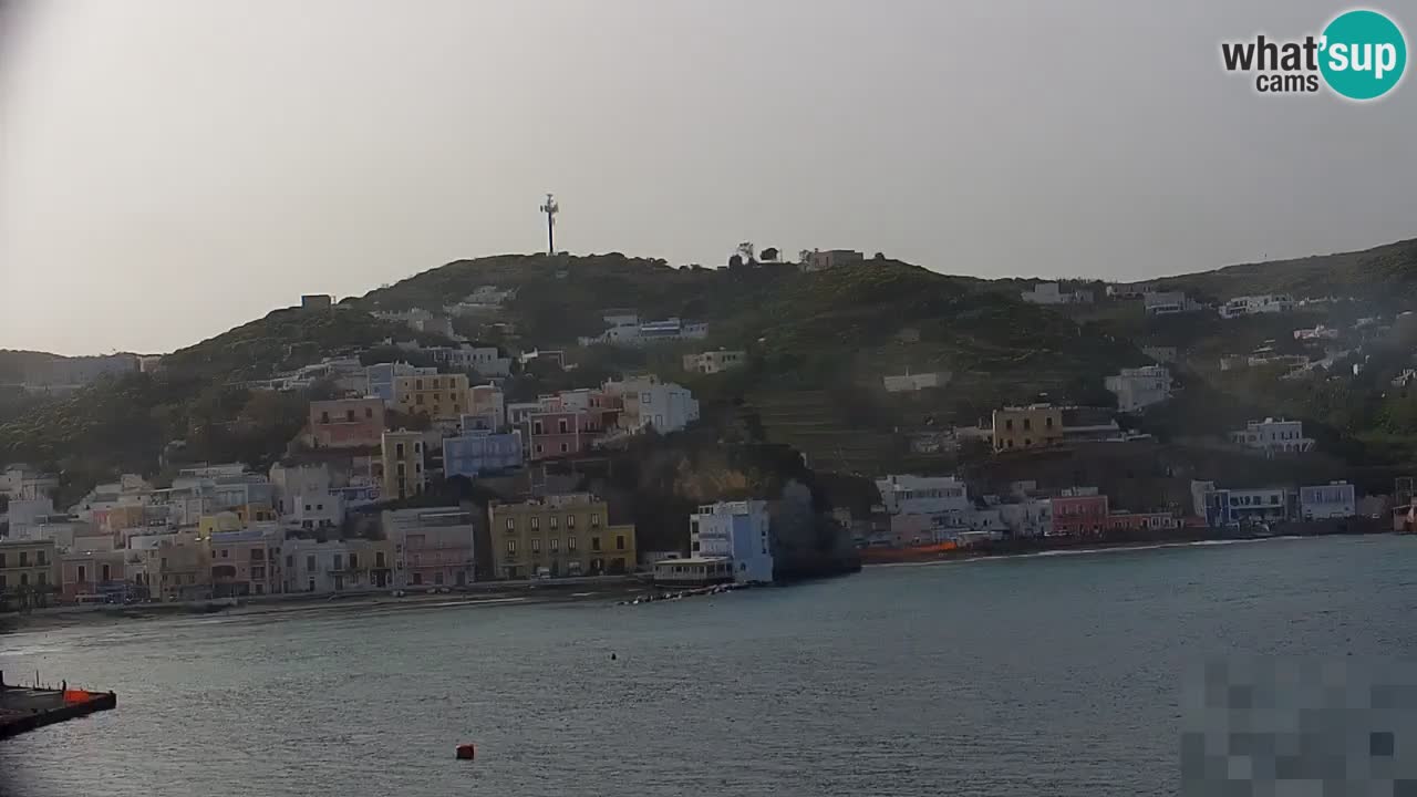 Otok Ponza kamera Pogled na pristanišče