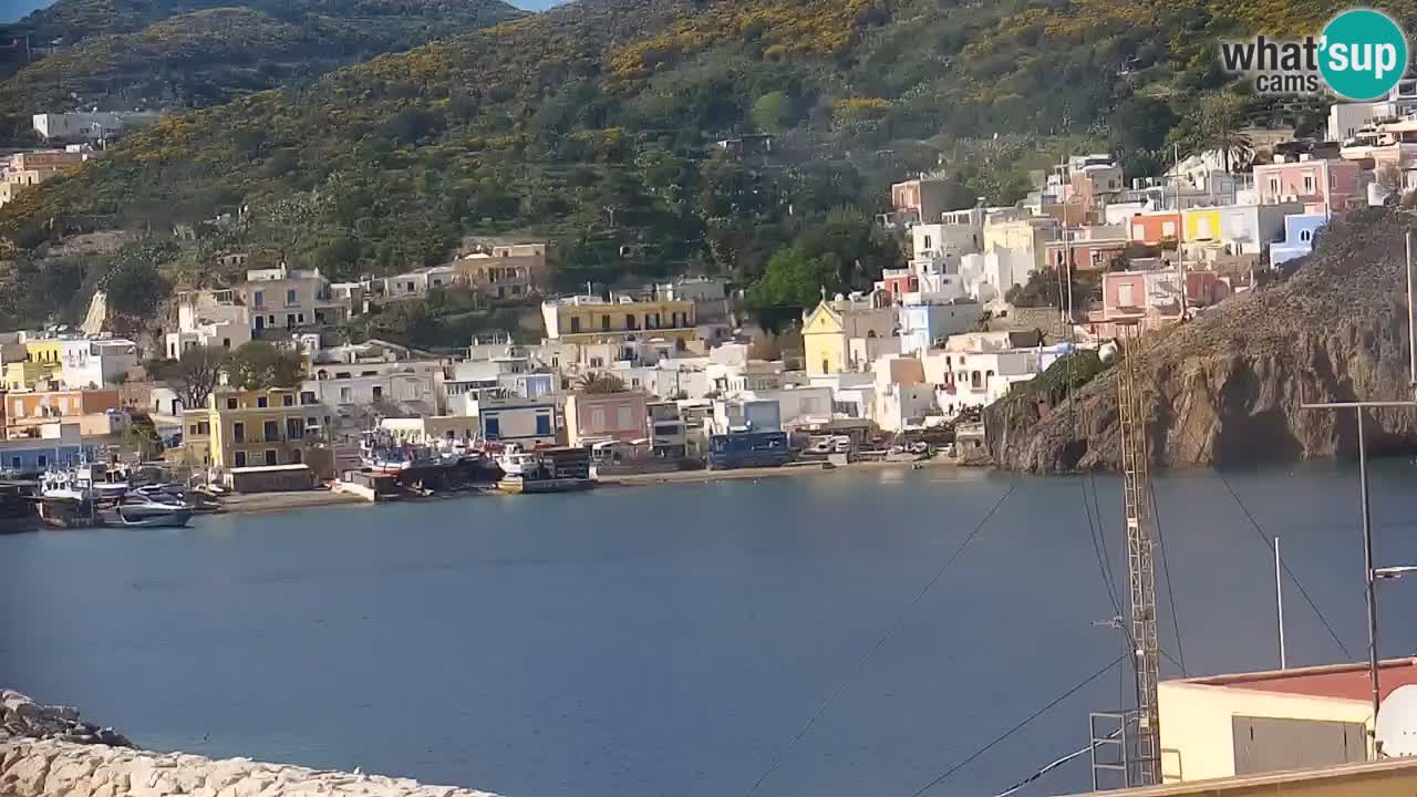 Island of Ponza livecam – the port webcam live