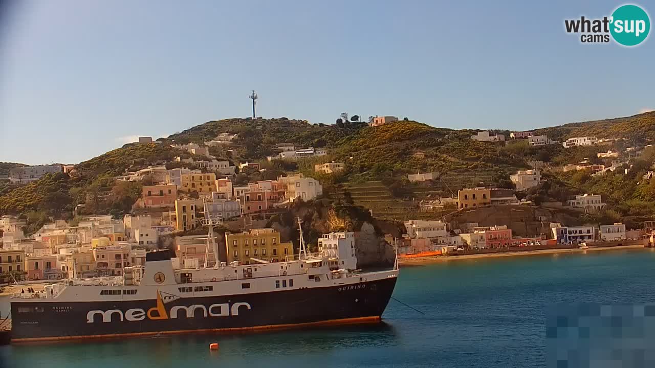 Isla de Ponza – puerto