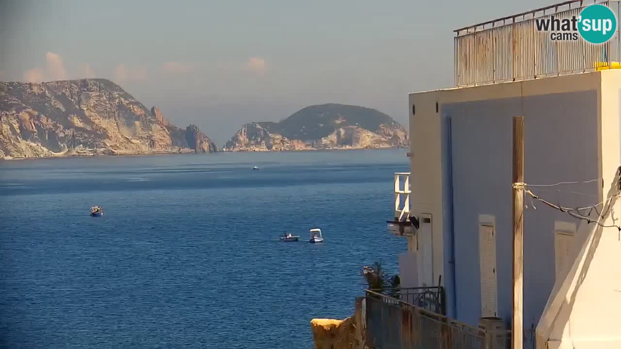 Island of Ponza livecam – the port webcam live
