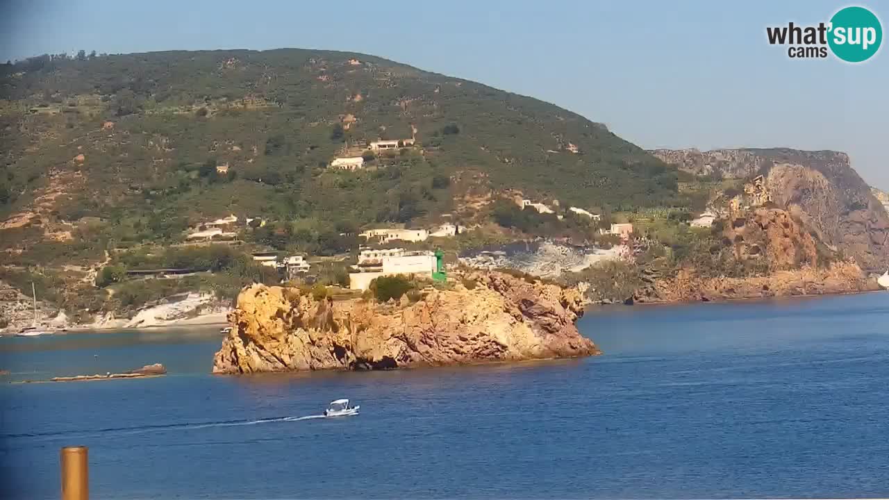 Island of Ponza livecam – the port webcam live