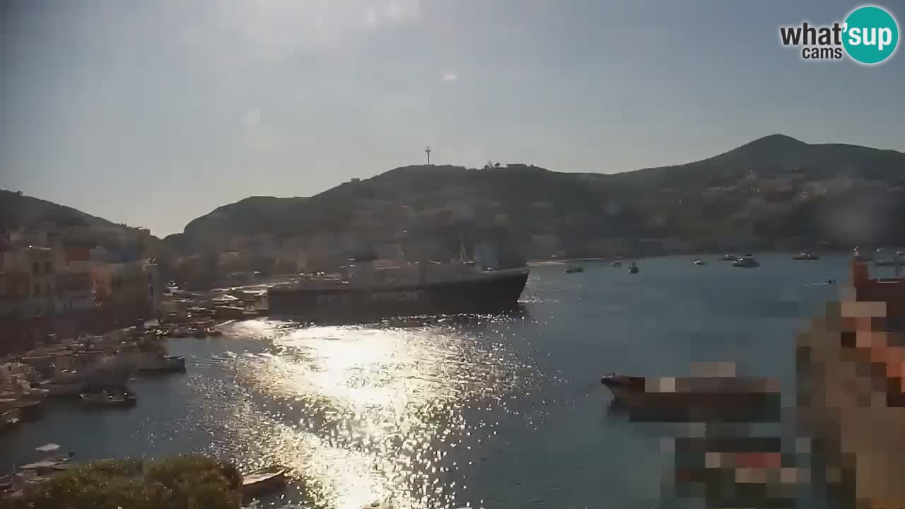 Island of Ponza livecam – the port webcam live