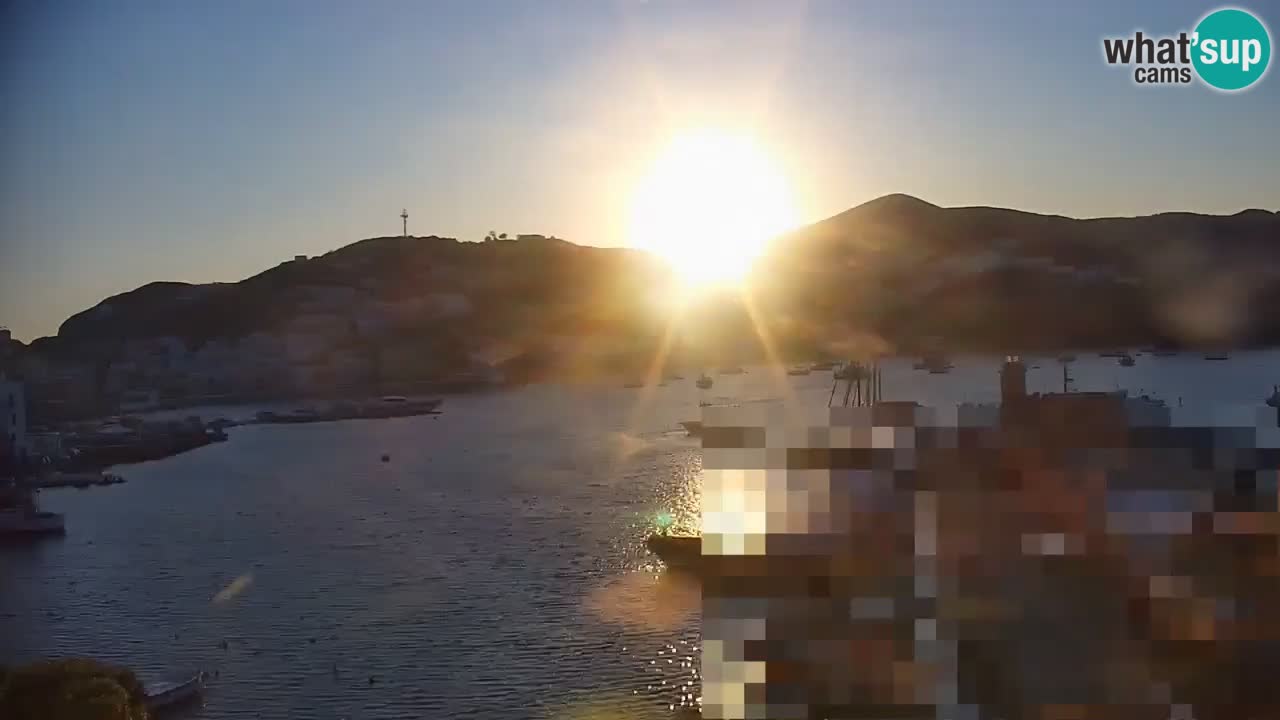 Otok Ponza web kamera Luka