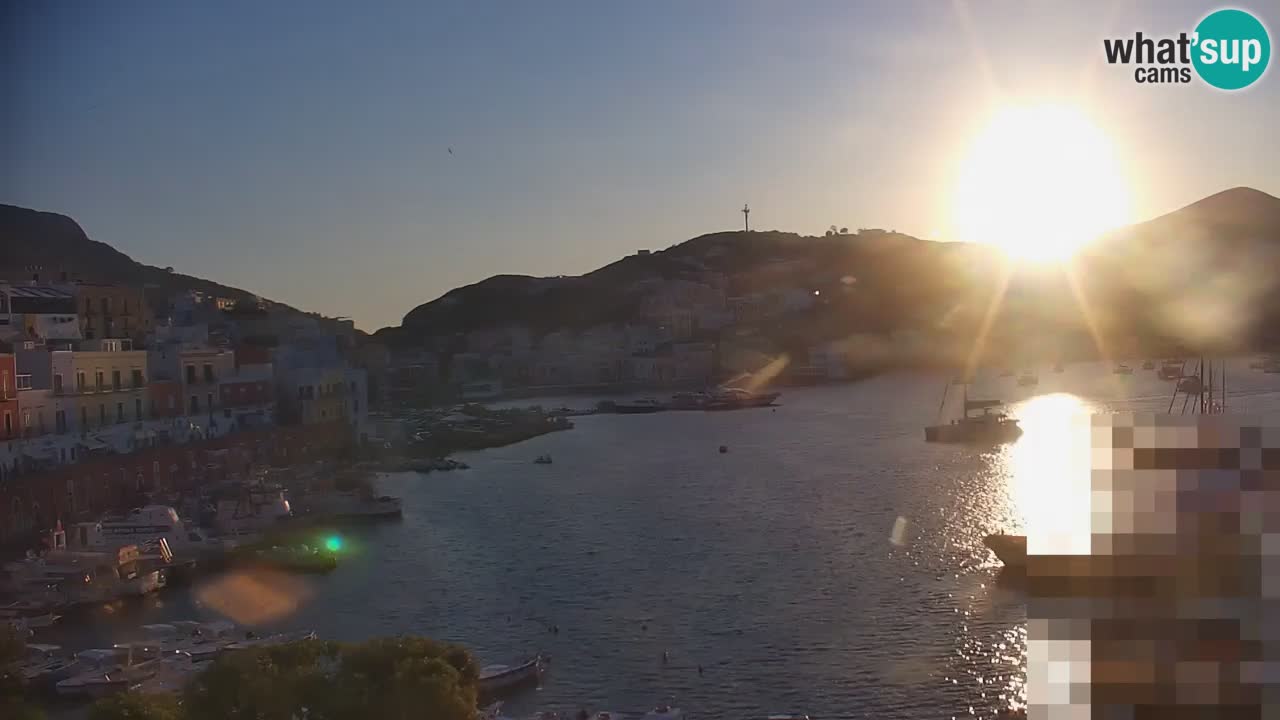 WEBCAM Ponza – Il Porto – Isola di Ponza