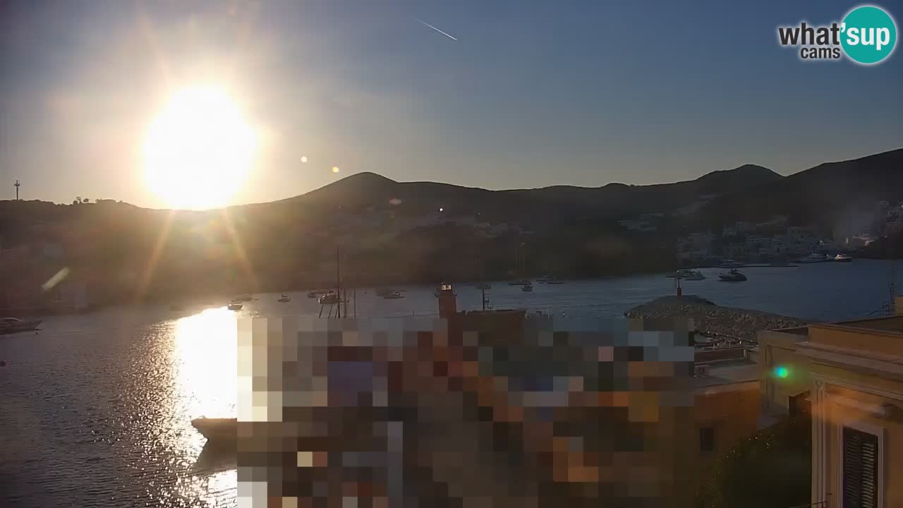 Otok Ponza kamera Pogled na pristanišče